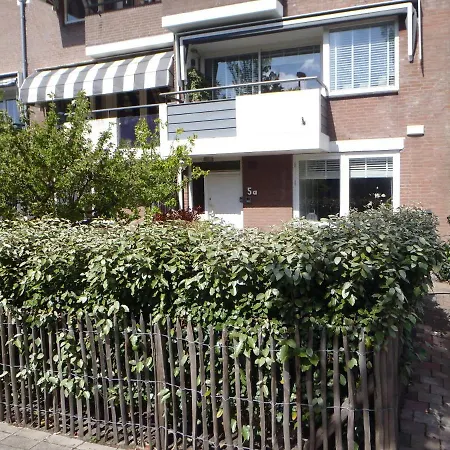 Holidaytime Apartment